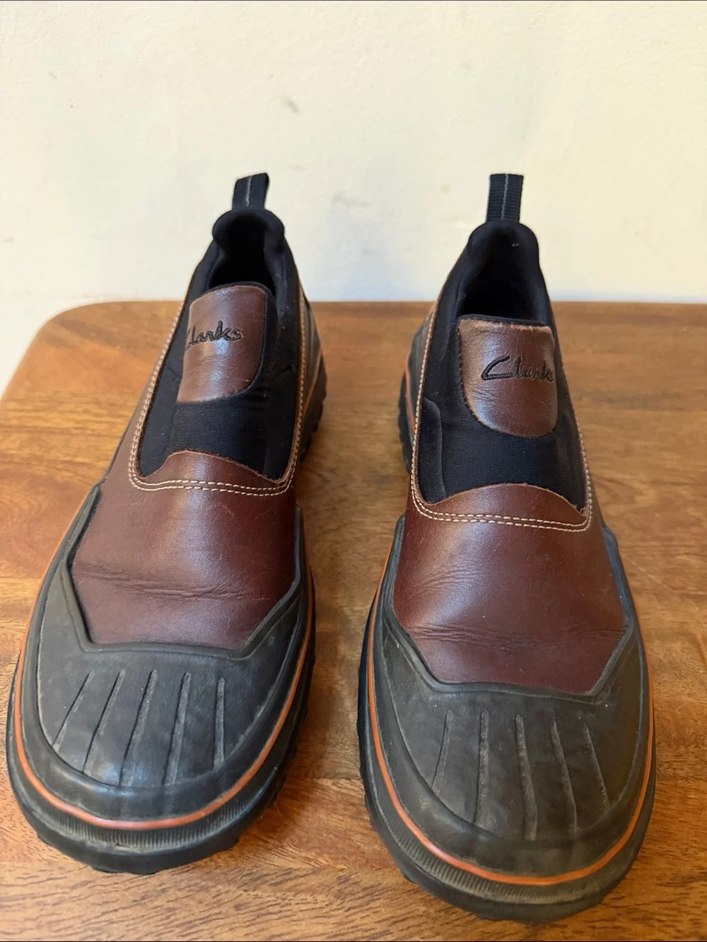 Vintage Clarks Muckers Waterproof Slip-on Duck Shoes Size 7